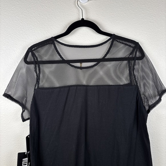 Torrid Disney Villains Ursula Sea Witch Graphic Tshirt Shirt Fishnet Yoke - Picture 9 of 11